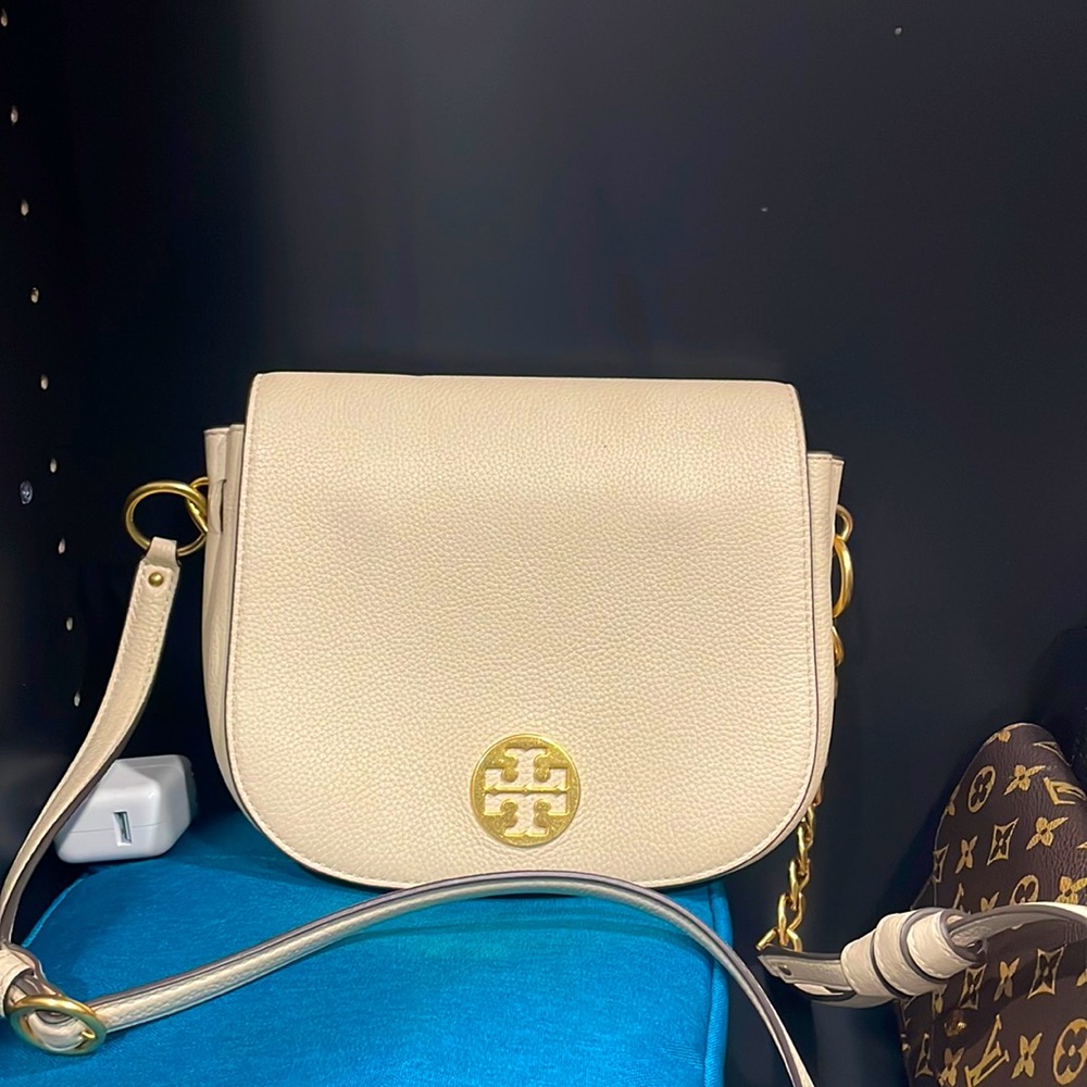 Cross body